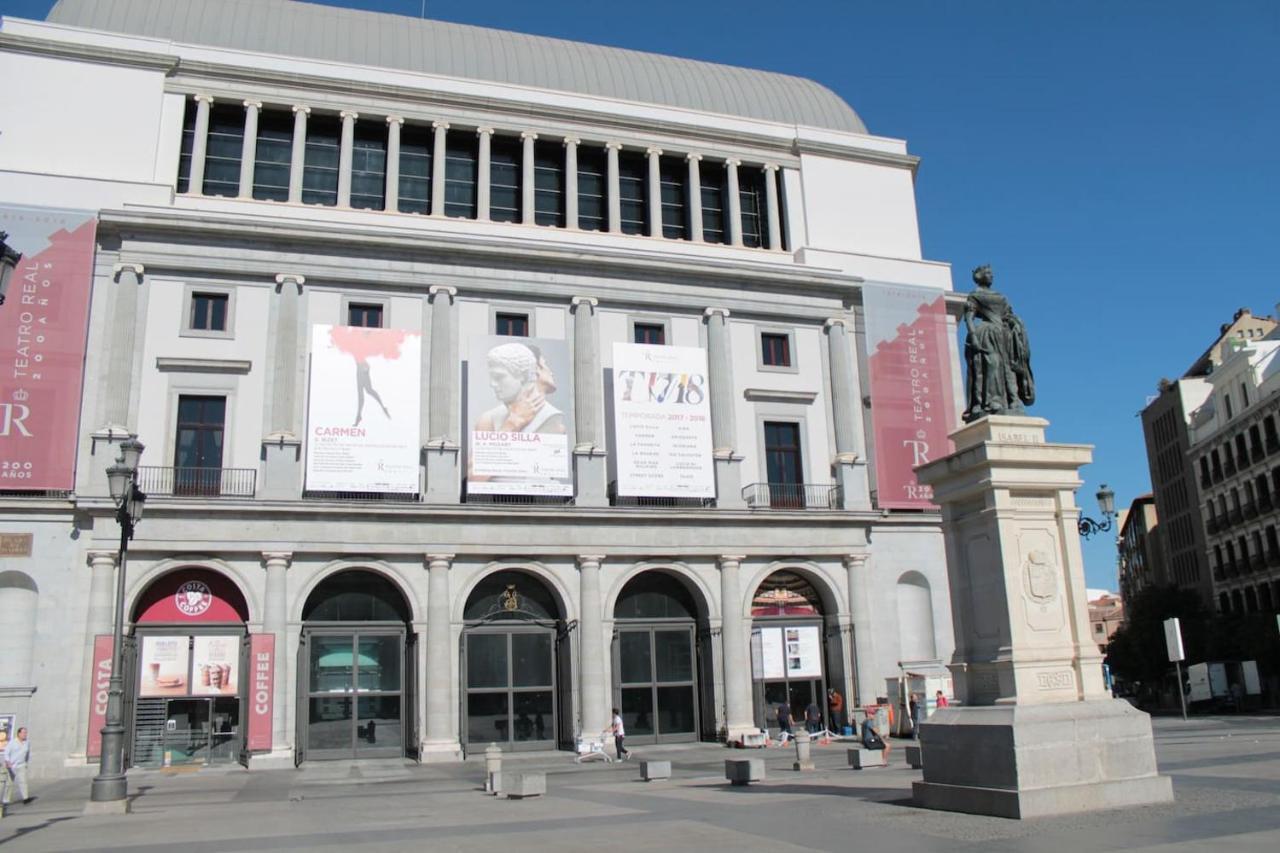 Urbantec Realty - Palacio Real - Opera Madrid Exterior photo